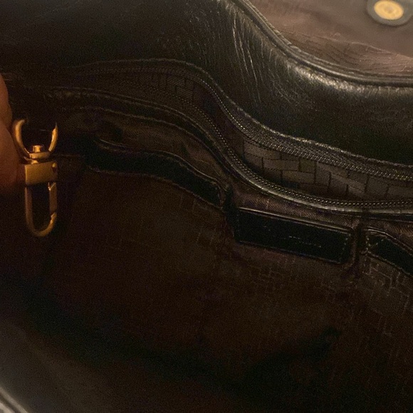 COLE HAAN // ltd ed black buttery leather knot strap magnetic flap shoulder bag - Picture 12 of 13